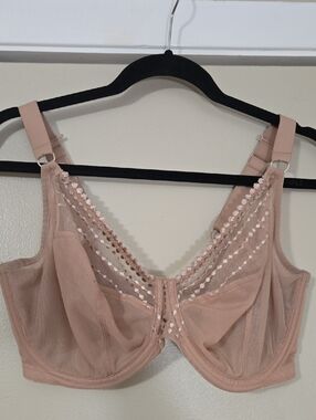 Elomi Sheer Embroidered Underwire Bra in Beige Size 34K